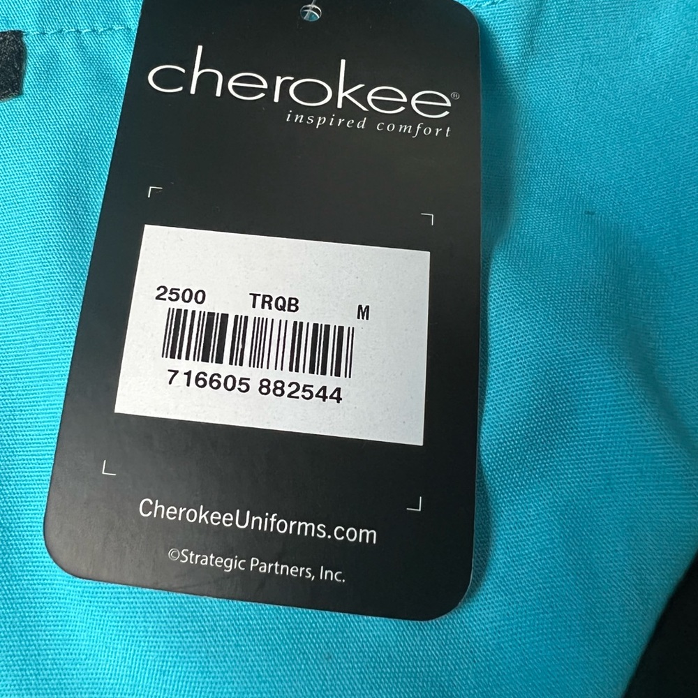Cherokee Women's Infinity Mock Wrap Scrubs Top - Picture 10 of 12